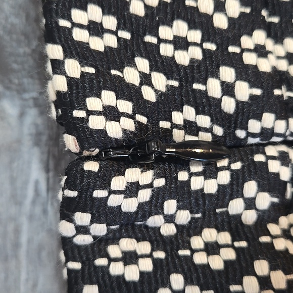 NWT Loft Ann Taylor Black And White Skirt Womans Size 0 - Picture 6 of 7